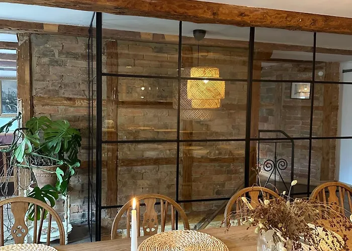 Dom Cukiernika * Mojesz Dolny